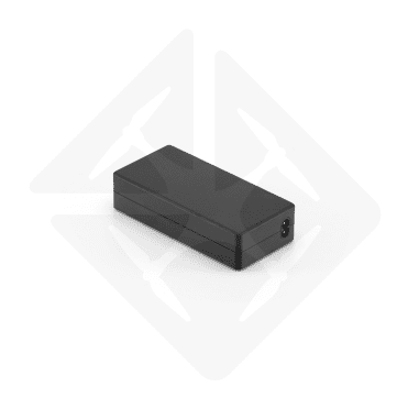 Zwarte voeding voor elektronisch apparaat