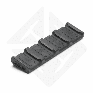 DJI Akku-Ladestation Matrice 4, 100W Hub fรผr professionelle Drohnen.