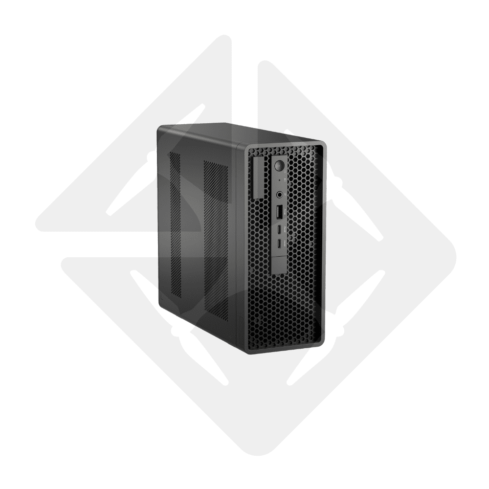 Zwarte desktopcomputer op witte achtergrond.